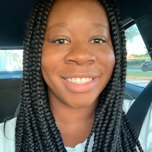 Meet your Posher, Gabrielle